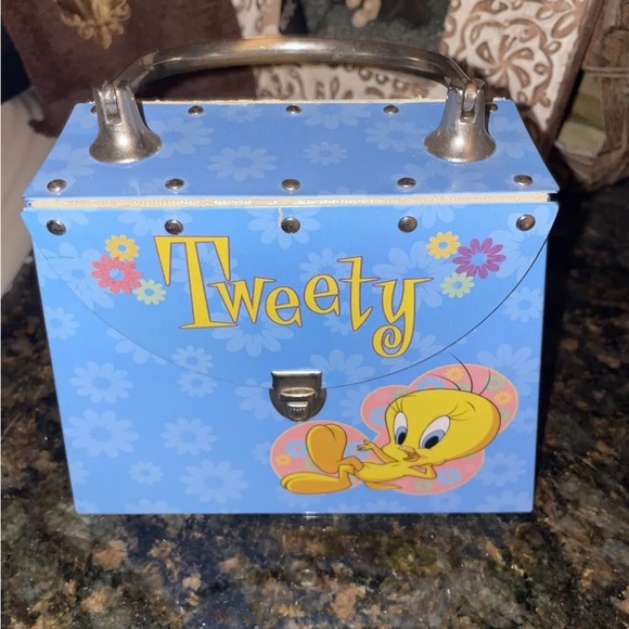 Tweety bird tin can purse - Picture 2 of 5